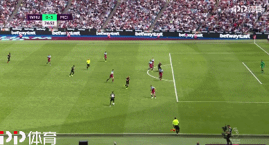 足坛炸锅！这一夜发生太多事